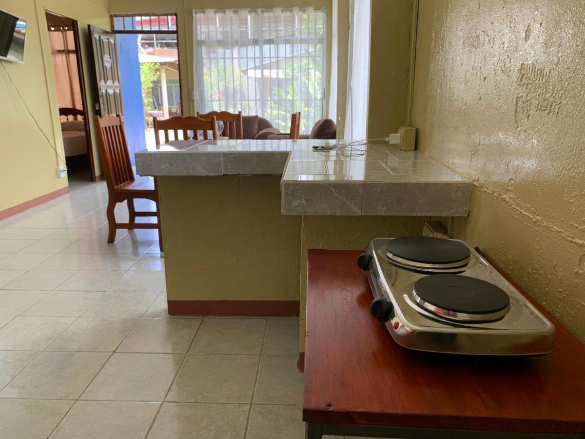 Blue House Guest House Puerto Jimenez Bagian luar foto